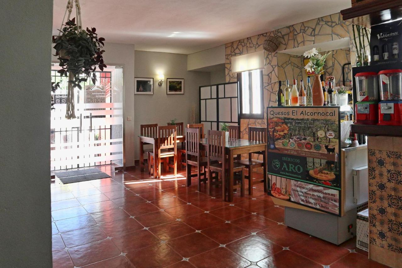 Hotel Rural & Restaurante Las Camaretas Cortes de la Frontera Exterior foto